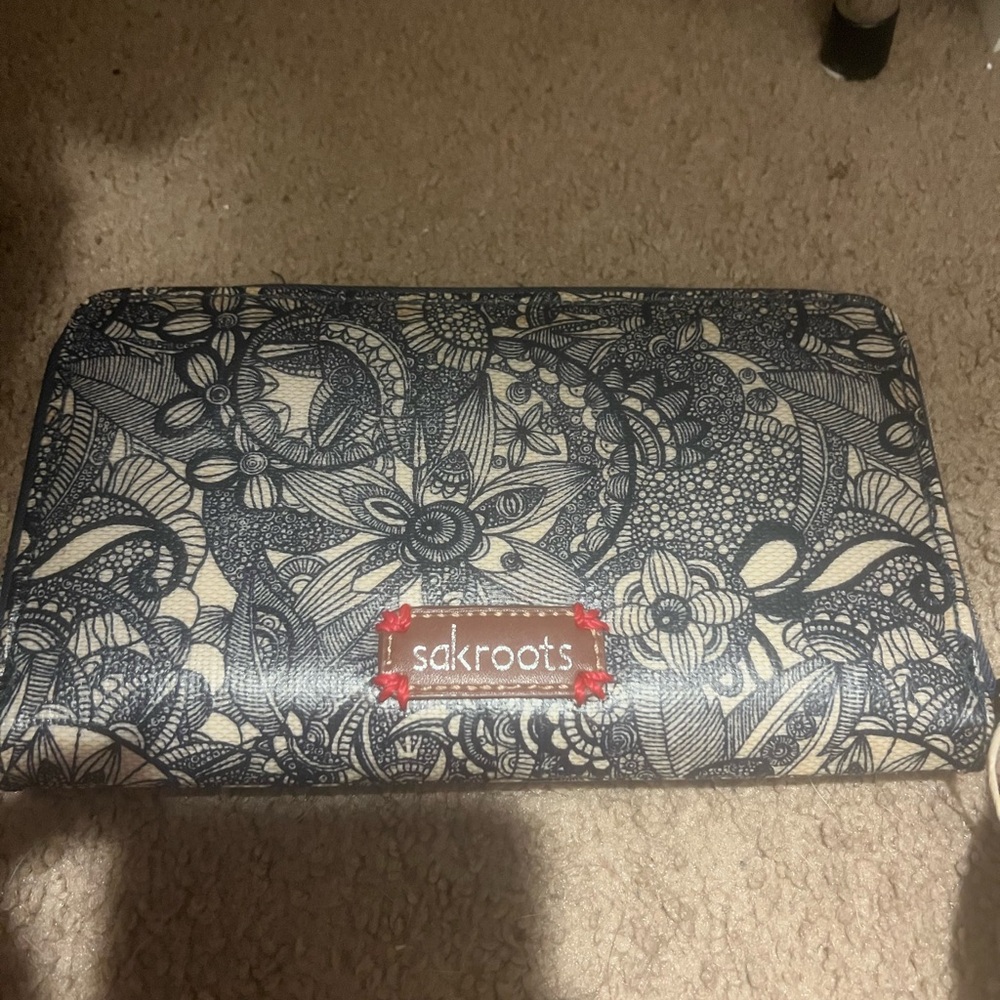 Sakroots Blue and Cream Zippered Wallet
